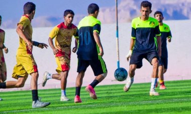 برعاية انتقالي شبوة.. نجوم الصديق وأكاديمية اتحاد الصعيد يحققان انتصارين مثيرين في بطولة شهداء الجنوب لكرة القدم