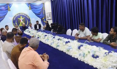 اللجنة الإعلامية لفعالية “حضرموت أولاً” تعقد لقاءً موسعًا مع الصحفيين والإعلاميين والنشطاء بالمكلا