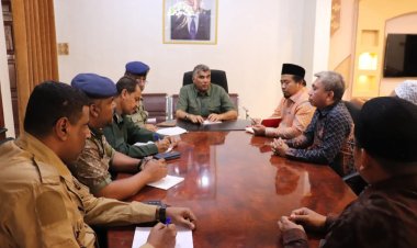 مدير أمن ساحل حضرموت يستقبل وفدًا من القنصلية الإندونيسية ويبحث تعزيز التعاون وتنظيم أوضاع الجالية والطلاب بالمحافظة