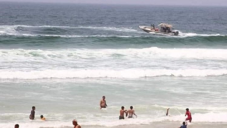 قوات خفر السواحل بحضرموت تُنهي انتشارها الأمني وتعلن عن إنقاذ أربعة أرواح خلال عيد الفطر المبارك.