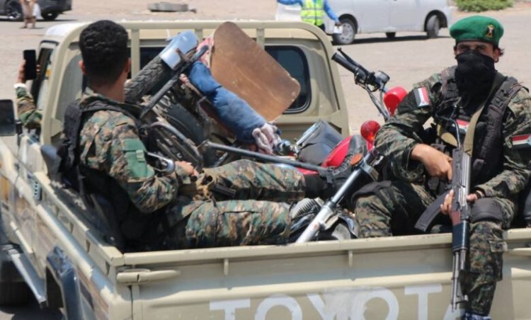 أمن عدن يواصل حملته الأمنية الواسعة ضد المركبات المخالفة لليوم الثالث على التوالي