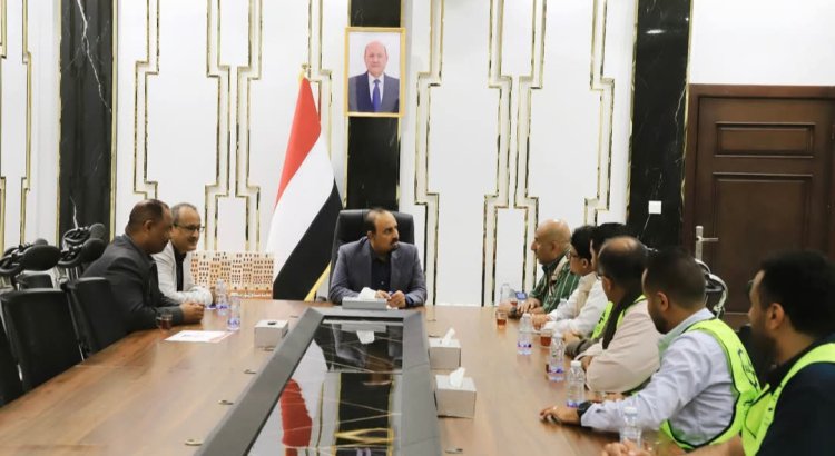 محافظ حضرموت يرعى مشروع تأهيل مخازن اللقاحات والمخازن المحورية لضمان تخزين آمن للأدوية واللقاحات لخدمة محافظات المحور الشرقي