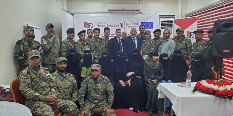 اختتام الدورة التدريبية حول مفاهيم السلامة المجتمعية لمنتسبي الشرطة في مديرية المعلا – عدن