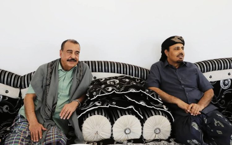اللواء بن بريك والمحافظ بن ماضي يبحثان جهود توحيد الصف الحضرمي ويؤكدان أهمية الحفاظ على الأمن والمكتسبات المُنجزة