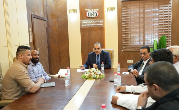 وزير الصحة يبحث مع المدير القطري لمنظمة سماريتان بيرس دعم القطاع الصحي