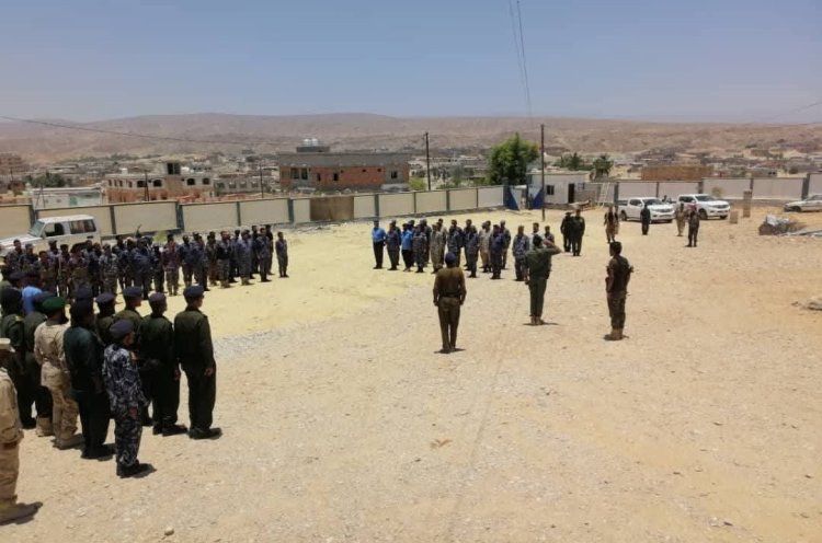 تنفيذًا لتوجيهات مدير الأمن العام.. العميد الجابري يتفقد مستوى الجاهزية في مديريتي الديس الشرقية والريدة الشرقية وقصيعر