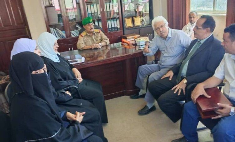 محافظ الضالع يلتقي بممثلي صندوق تنمية المهارات بالعاصمة عدن.