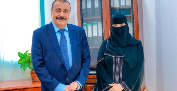 اللواء بن بريك يلتقي المناضلة زهرة عبد