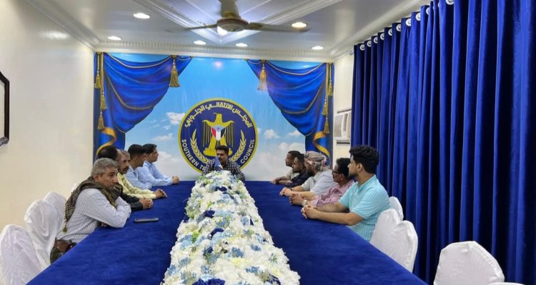 العميد المحمدي يلتقي تنفيذية انتقالي العاصمة عدن بعد نجاح مليونية حضرموت أولًا بالمكلا