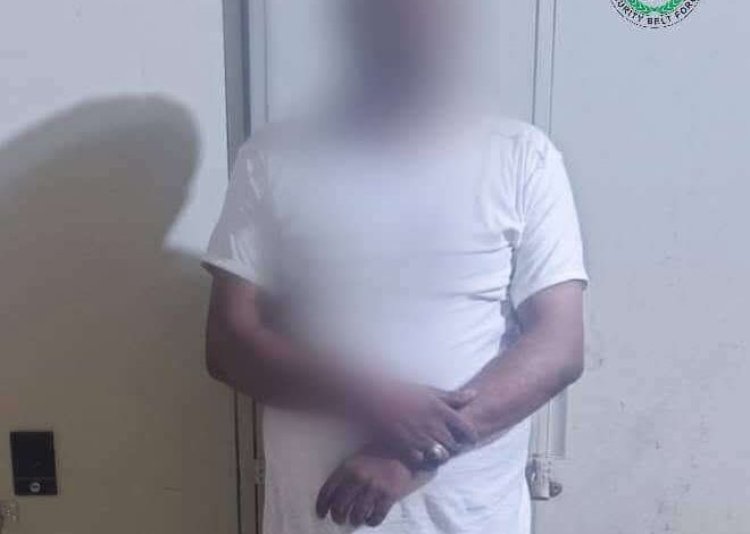 قوات الحزام الأمني بالعاصمة عدن تلقي القبض على مطلوب في قضية قتل عمد