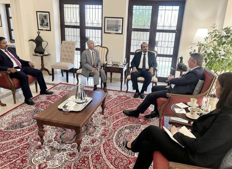 محافظ حضرموت يبحث بالرياض مع السفير الأمريكي جهود تعزيز الأمن ومكافحة الإرهاب  ودعم الخدمات