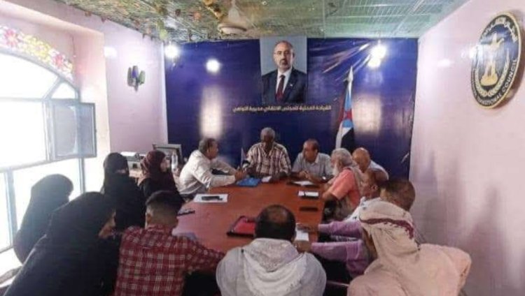 تنفيذية انتقالي التواهي تناقش الأوضاع الخدمية بالمديرية