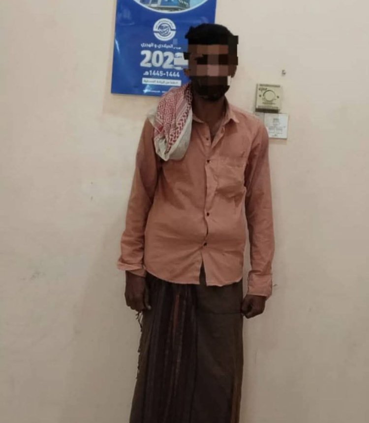 قوات الأمن بالمكلا تضبط المتورط الثاني في الاعتداء على بائع الآيسكريم وتؤكد أنها لن تتسامح مع الخارجين عن القانون