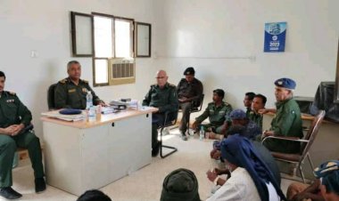 العميد الجابري يزور غيل بن يمين ويشدد على رفع معنويات الكوادر الأمنية وتعزيز الأداء الميداني