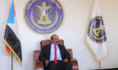 رئيس تنفيذية انتقالي شبوة يؤدي واجب العزاء لأسرة الشهيد نسيم ناصر علوي لسود