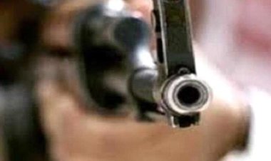 مقتل شخص وإصابة آخر إثر خلاف أسري على قطعة أرض.