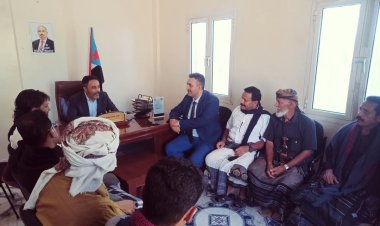 رئيس انتقالي أبين يلتقي وكيل المحافظة وشخصيات قبلية من شبوة