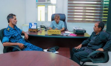 السلطة المحلية بمديرية الشحر تشيد بالدور القضائي و الأمني لحفظ الأمن و الاستقرار بالمديرية