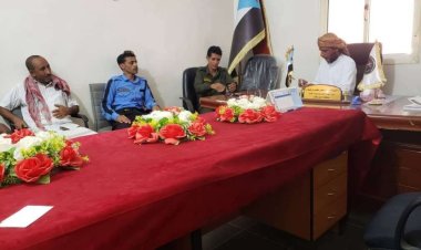 انتقالي سقطرى يناقش مع إدارة شرطة السير فعاليات أسبوع المرور العربي