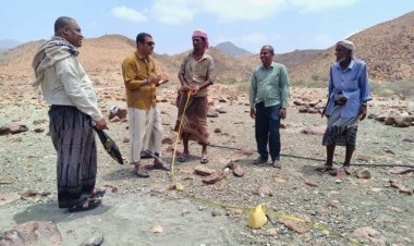 مديرا الصحة والأشغال في بروم ميفع يحددان موقع بناء وحدة صحية في بروم ميفع