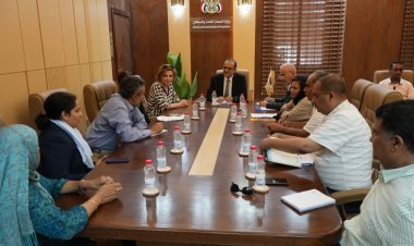 الوزير بحيبح يبحث مع فريق البنك الدولي الوضع الصحي في اليمن