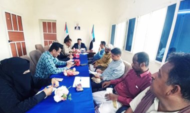 تنفيذية انتقالي أبين تناقش المستجدات الخدمية والأمنية في المحافظة