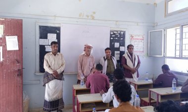 رئيس تنفيذية انتقالي عرماء يتفقد سير الامتحانات النهائية لطلاب الثانوية العامة