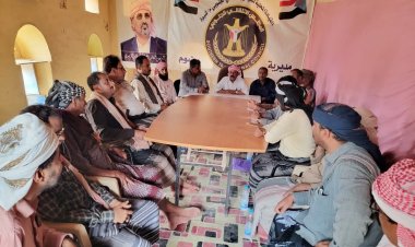 رئيس تنفيذية انتقالي شبوة يطلع على عمل الهيئة التنفيذية بمديرية رضوم