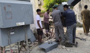 أسباب استمرار انقطاع التيار الكهربائي منذ الساعة الواحدة ظهر اليوم عن عدد من أحياء منطقة شرج باسالم.