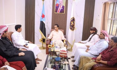 رئيس انتقالي المهرة يلتقي بقيادة منتدى الطالب المهري بعدن ويطلع على أوضاع الطلاب الدارسين .