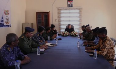 مدير الأمن والشرطة بساحل حضرموت يعقد اجتماعًا أمنيًا لمناقشة الخطة الخاصة بعيد الأضحى المبارك ويشدد على رفع الجاهزية والاستعداد الأمني