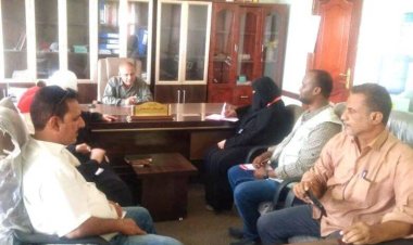 مكتب التربية بلحج يبحث تعزيز تدخلات منظمة رعاية الأطفال في التعليم