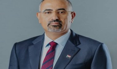 الرئيس الزُبيدي يُصدر قرارا بتعيين متحدث رسمي للمجلس الانتقالي الجنوبي