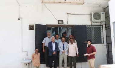 نائب وزير العدل يتفقد سير العمل في شعبة ومحكمة الأموال العامة والمركز الوطني للطب الشرعي بعدن