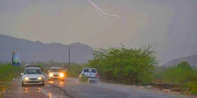 الأرصاد يتوقع أمطاراً بالمناطق الساحلية والجبلية وطقساً حاراً بالمناطق الصحراوية