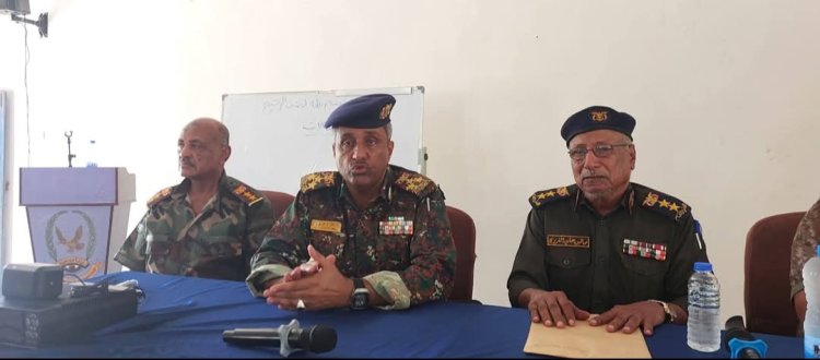 العميد الجابري يدشّن دورة تدريبية في الاتصالات اللاسلكية لتعزيز الجاهزية الأمنية بساحل حضرموت