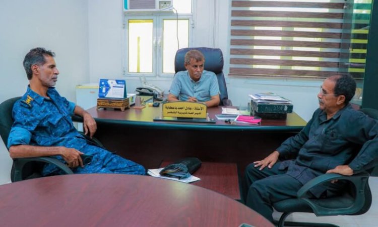 السلطة المحلية بمديرية الشحر تشيد بالدور القضائي و الأمني لحفظ الأمن و الاستقرار بالمديرية