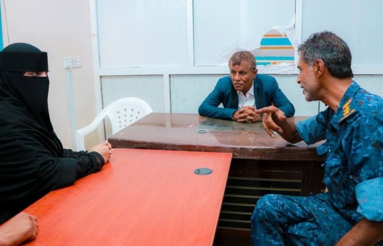 مديري عام وأمن مديرية الشحر يطّلعان على الترتيبات النهائية لتدشين وحدة مكافحة الابتزاز الإلكتروني بإدارة الأمن