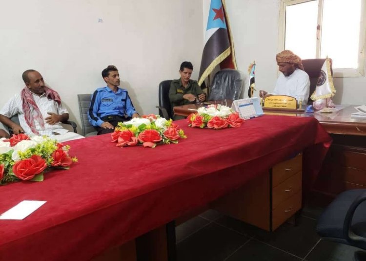 انتقالي سقطرى يناقش مع إدارة شرطة السير فعاليات أسبوع المرور العربي