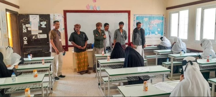 رئيس تنفيذية انتقالي حوف يطلع على سير امتحانات الثانوية العامة بالمديرية