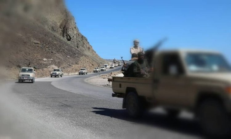 قوات النخبة الحضرمية تنفذ عملية عسكرية لمداهمة مواقع تابعة لتنظيم القاعدة