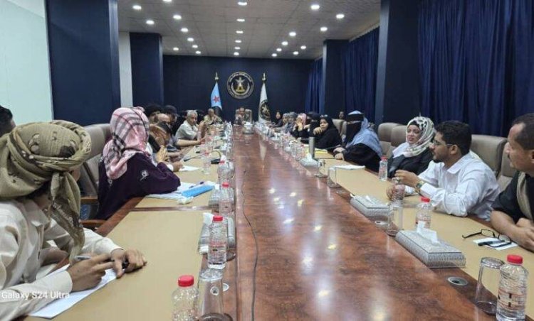 الاتحاد المدني لمكافحة الفساد يفجر ملف الذمة المالية ويهدد بمقاضاة الحكومة: لا إصلاح دون شفافية