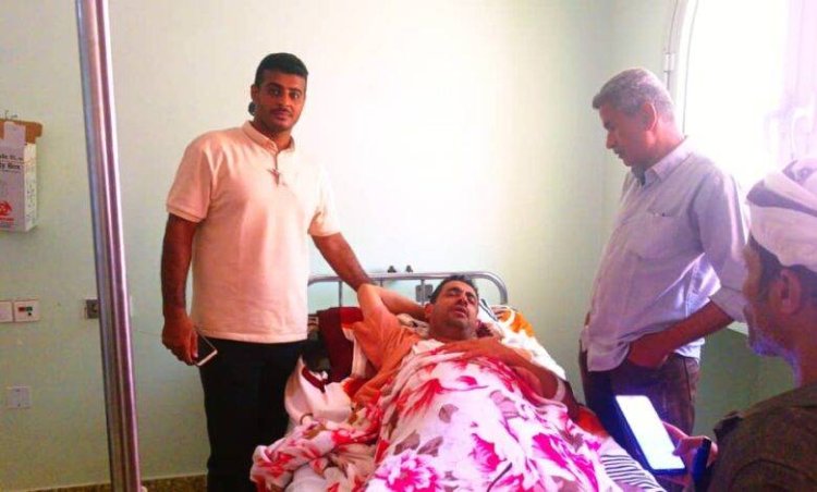 أعضاء تنفيذية انتقالي لحج يطمئنون على صحة القيادي فارض البان