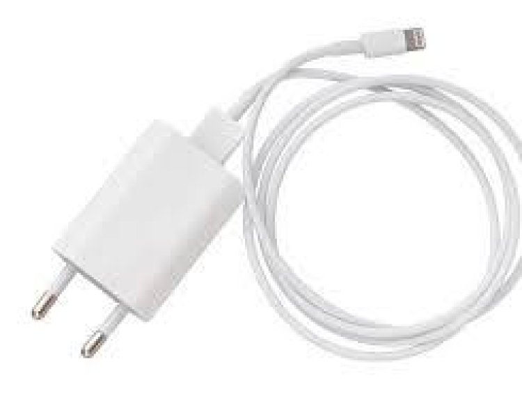 شاحن هاتف يتسبب في مقتل أسرة كاملة بالمغرب