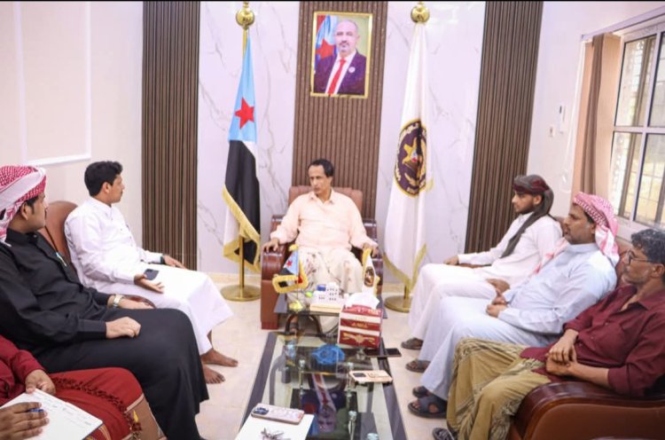 رئيس انتقالي المهرة يلتقي بقيادة منتدى الطالب المهري بعدن ويطلع على أوضاع الطلاب الدارسين .