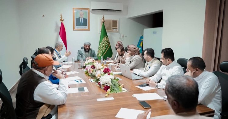 وزير الأوقاف والإرشاد يشدد على ضرورة تسخير كافة الجهود لخدمة الحجاج