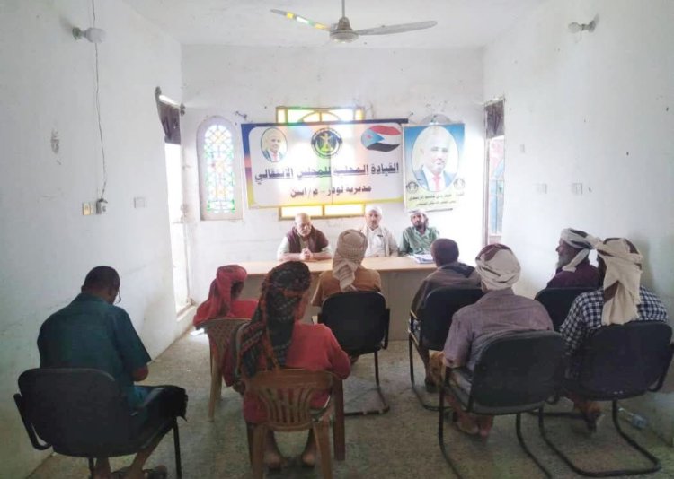 رئيس تنفيذية انتقالي لودر يلتقي مدير عام المديرية ومدير الأمن لمناقشة قضايا استثمارية وخدمية