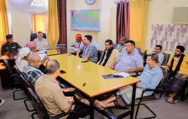 المكتب التنفيذي بغيل باوزير يعقد دورته الخامسة للعام 2025م