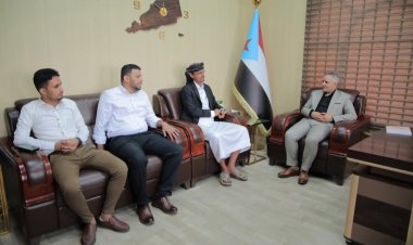 اليافعي يلتقي الشباب الإعلامي أعضاء مبادرة تأهيل خط ابين الدولي