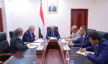 رئيس الوزراء يستقبل في عدن ممثل منظمة اليونيسيف